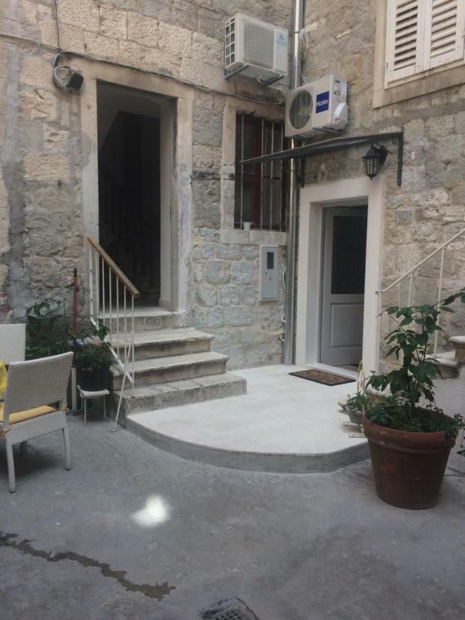 Studio Apartman Ana Split Exterior photo