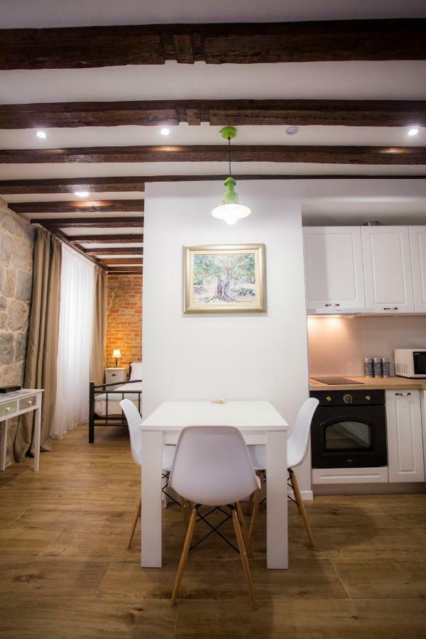 Studio Apartman Ana Split Exterior photo