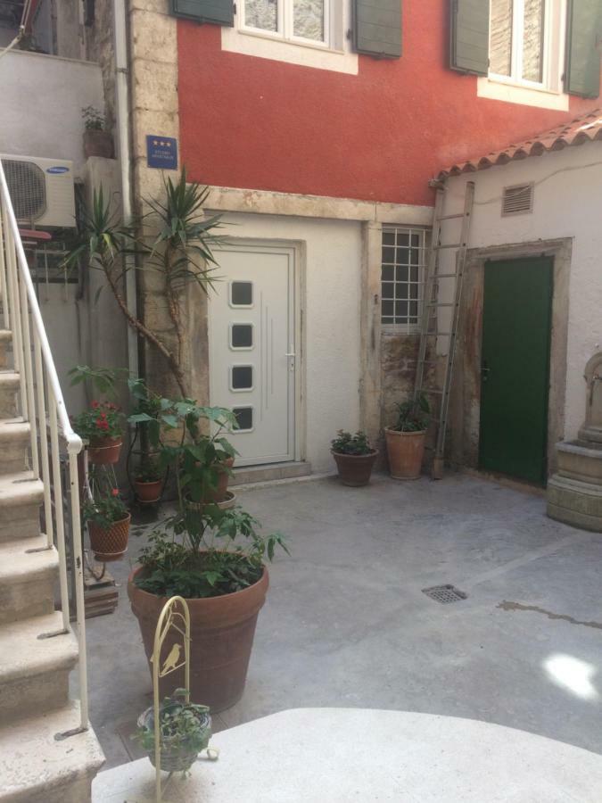 Studio Apartman Ana Split Exterior photo